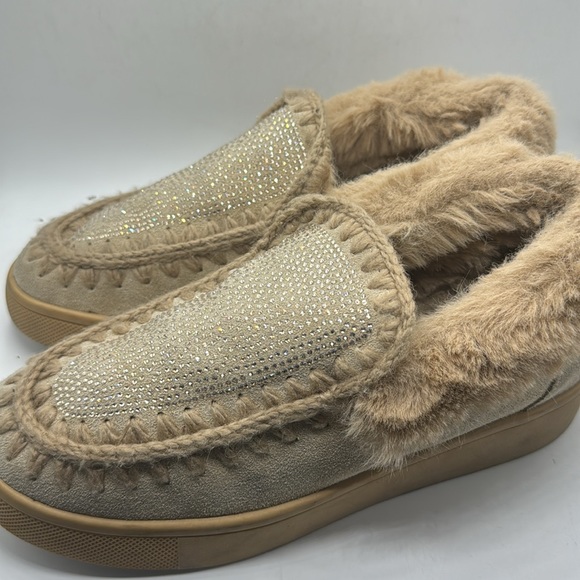 Blondo Waterproof Booties Rhinestones - Picture 3 of 8